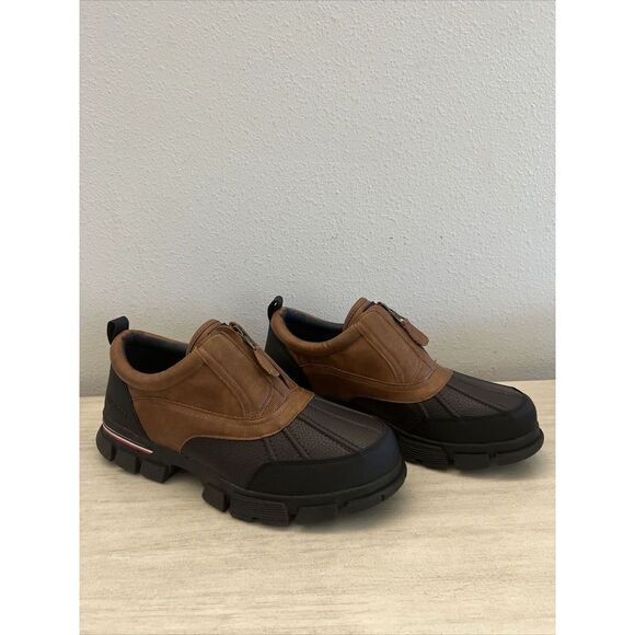 Tommy Hilfiger Men Sz 12 Ignite Shooties Natural/Black Zip Water Resistant SIB - Picture 1 of 11